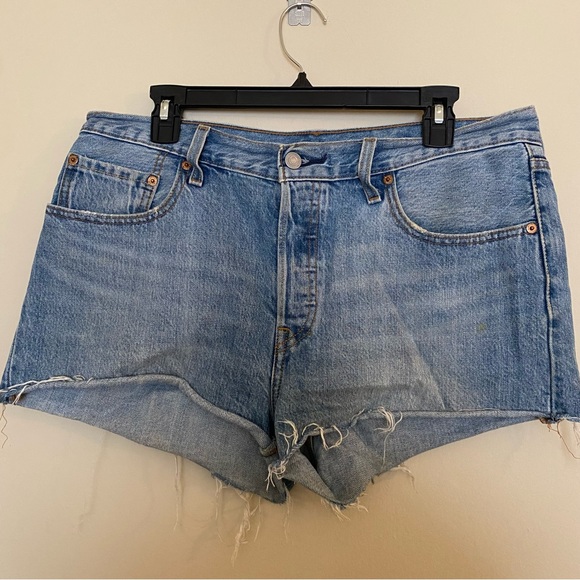 Levi’s 501 High Rise Cutoff Shorts 31 - Picture 1 of 5